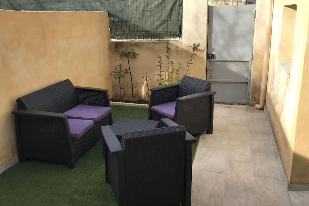 Studios Moderne Et Spacieux Morieres-les-Avignon Bagian luar foto
